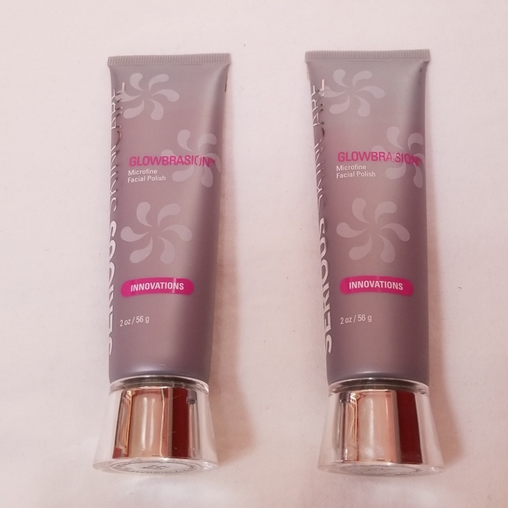 💕NEW💕Serious Skin Care Glowbrasion